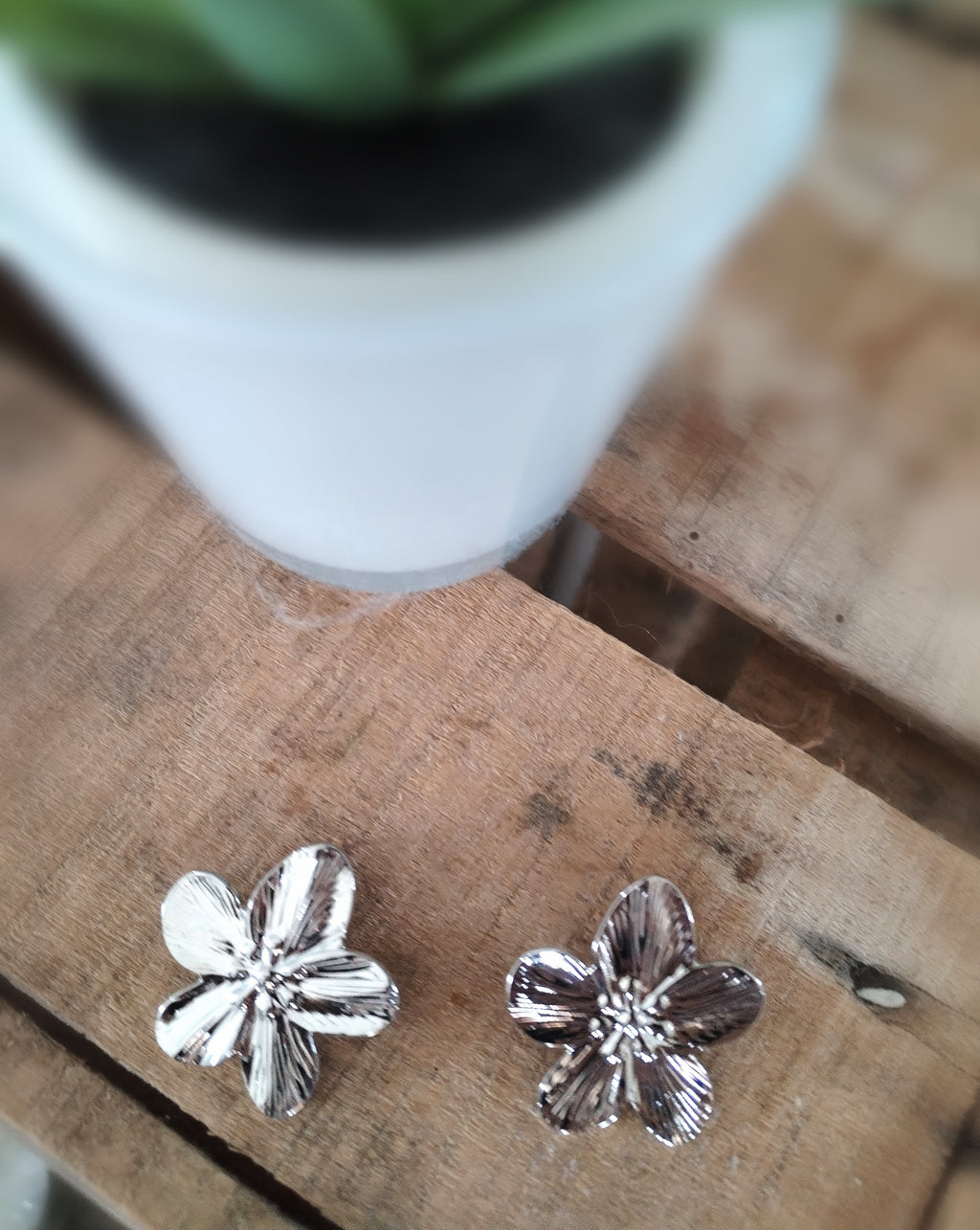 Boucle d'oreille FLEUR