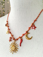 Collier Soleil rouge