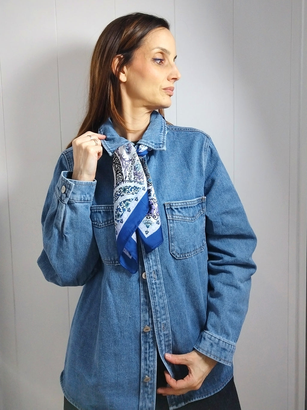 Foulard carré bleu