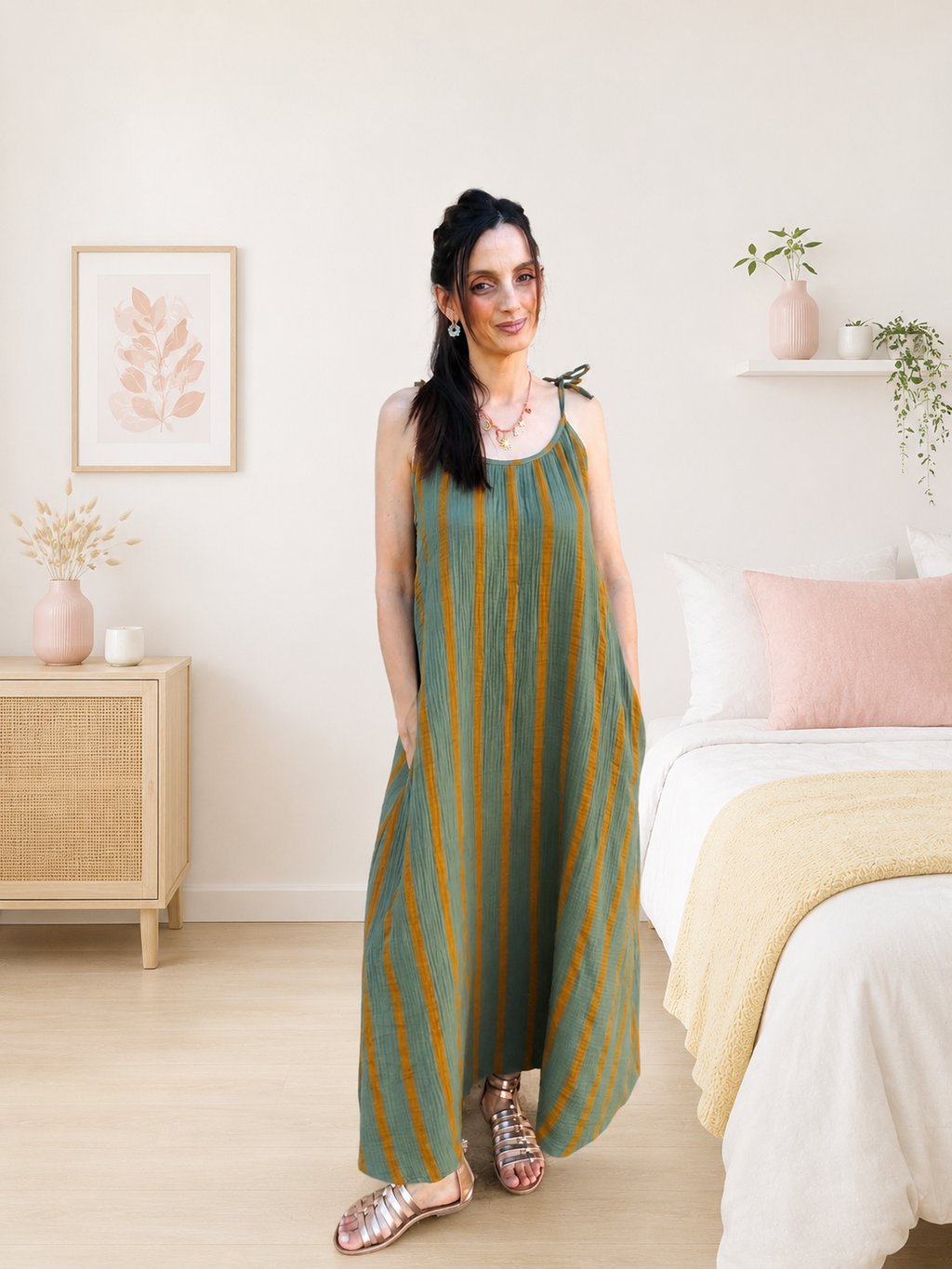Robe kaki à rayures