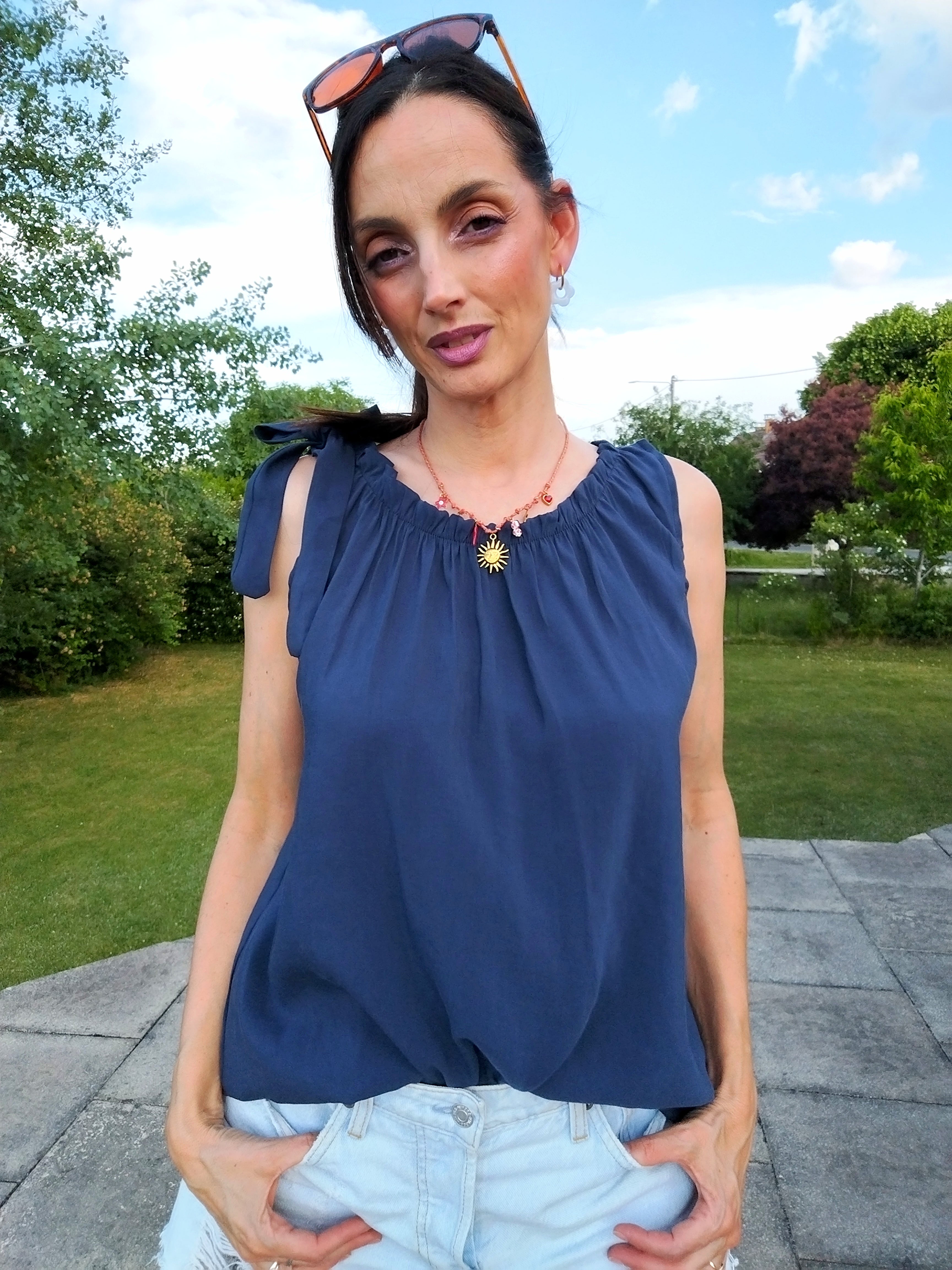 Top LOLA bleu marine