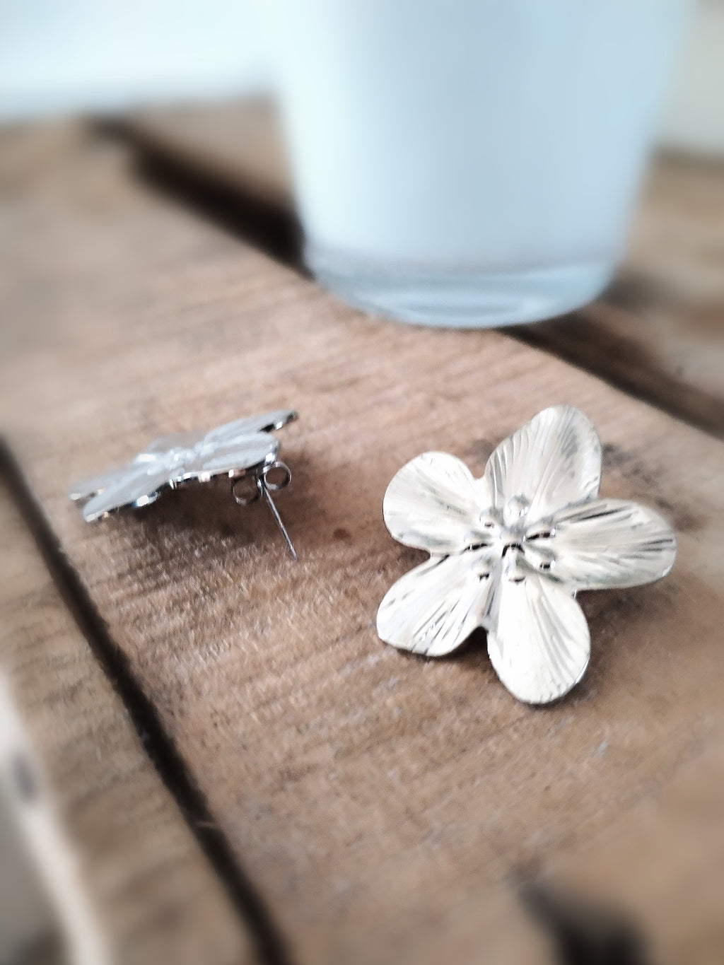 Boucle d'oreille FLEUR