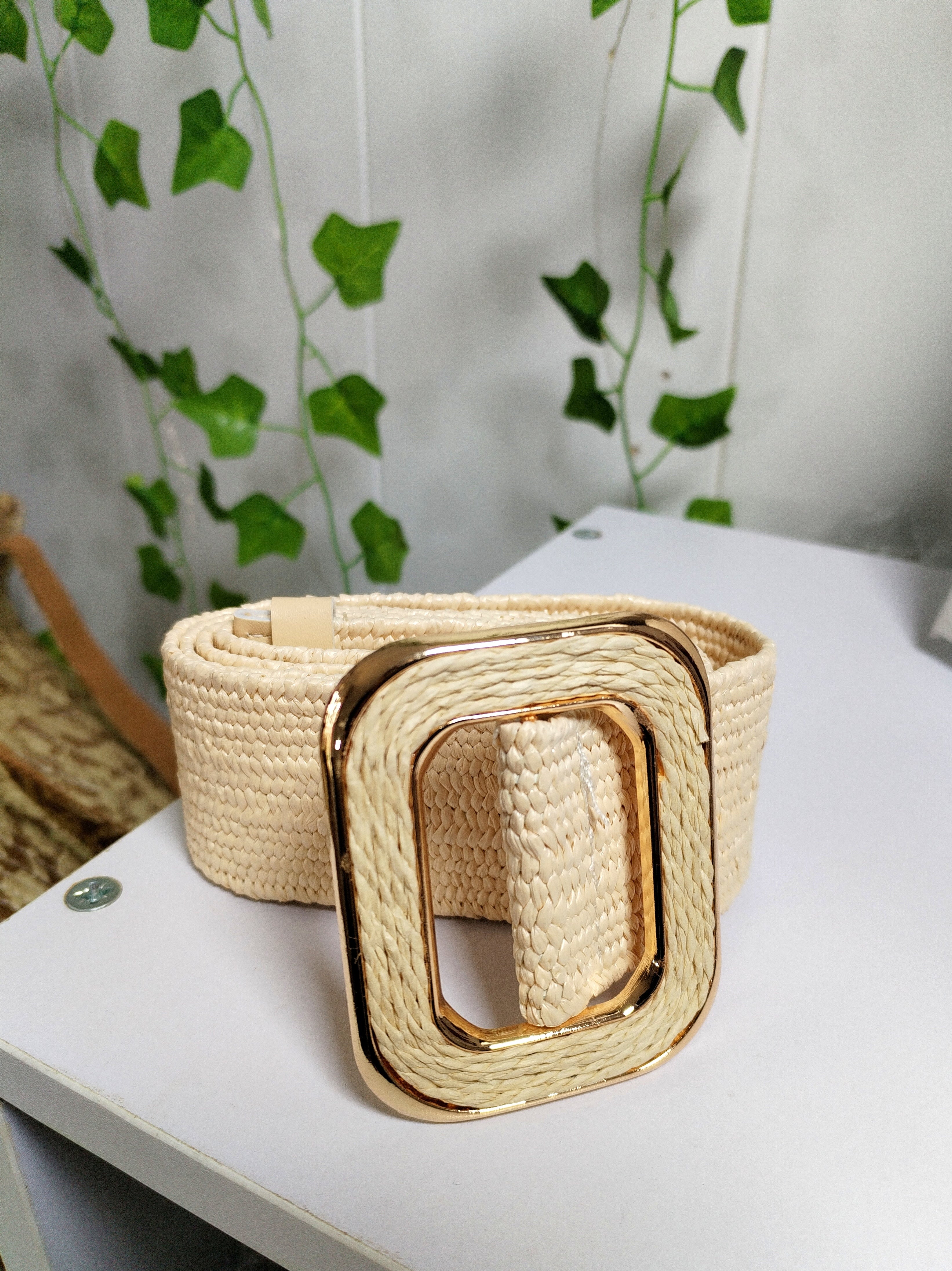 Ceinture en raffia